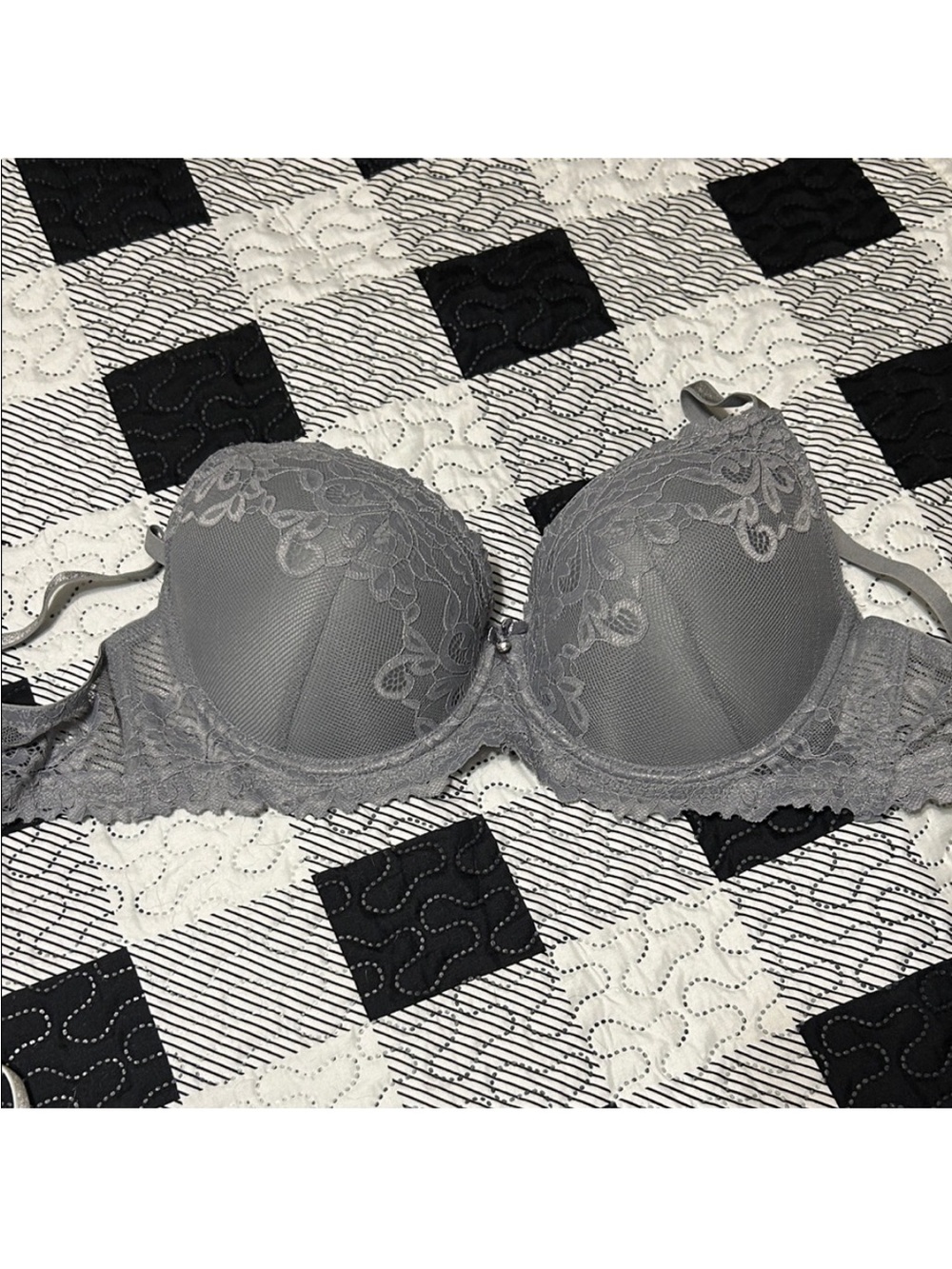 Lace Trim Push-Up Bra - White, Gray, Blush, Nude, Black - Picture 3 of 7